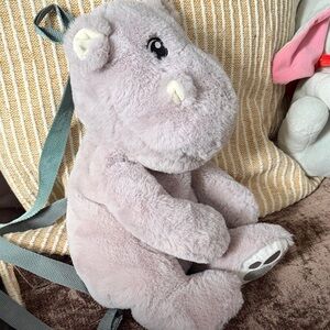 Adorable Plush Hippo Backpack for Kids - Soft Gray
